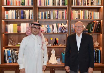 البخاري يناقش مع تمام سلام مستجدات لبنان والمنطقة (تفاصيل)