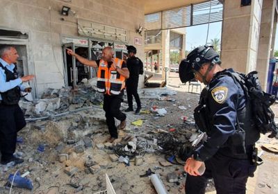 مقتل إسرائيلي على الأقل في سقوط صاروخين على تل أبيب