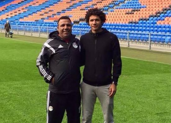 والد النني: نجلي أخبرني أنه بخير ولا توجد مشاكل معه في أرسنال