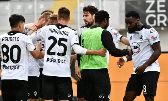 سبيزيا يضمن البقاء بدوري الدرجة الأولى في إيطاليا وأتالانتا يتأهل لدوري الأبطال