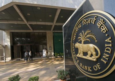 "المركزي الهندي" يدعو لترك العملات الرقمية المشفرة