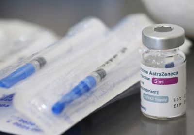  لهذا السبب.. إندونيسيا توقف توزيع دفعة من لقاح أسترازينيكا