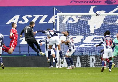 أليسون بيكر حارس ليفربول يسجل هدفًا رائعًا وقاتلًا في شباك وست بورميتش