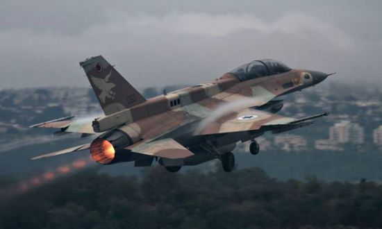 الطيران الإسرائيلي يشن 70 غارة على قطاع غزة