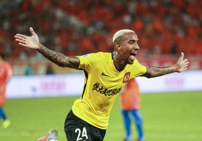 مفاجأة.. النصر يباغت الهلال ويتعاقد مع تاليسكا