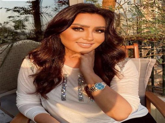 لطيفة تهنئ نانسي عجرم بعيد ميلادها