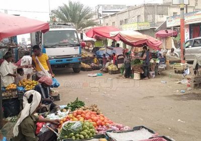 "البسطات" ترفع شعار "كامل العدد" في شوارع جعار