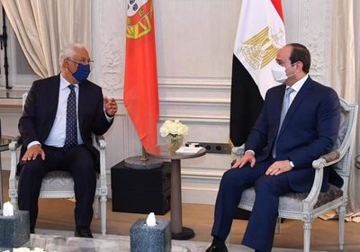 الرئيس المصري يجتمع بنظيره البرتغالي في باريس