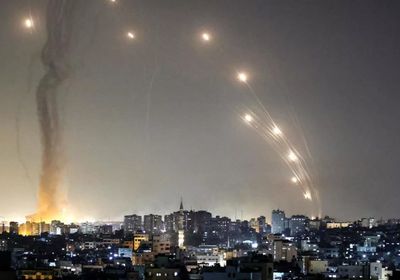 اضرار مادية في مناطق داخل إسرائيل بعد سقوط 7 صواريخ من غزة