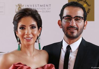 منى زكي تكشف رأي أحمد حلمي في "لعبة نيوتن"