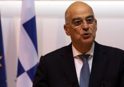  وزير الخارجية اليوناني: ملف اللاجئين يمثل تحدي لدول أوروبا