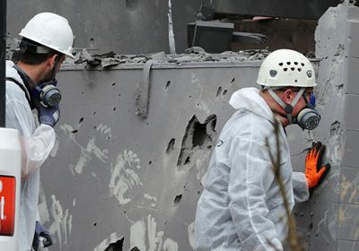 سقوط صاروخ من غزة على مبنى بمدينة عسقلان الإسرائيلية