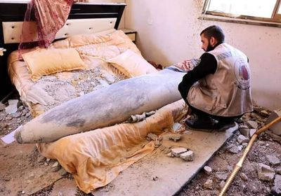 نجاة أسرة كاملة من الموت بعد سقوط صاروخ إسرائيلي عليها دون أن ينفجر (صور)