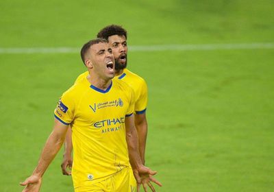 حمدالله يقود النصر لمعاقبة الرائد بثلاثية في الدوري السعودي