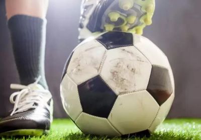 والقنوات الناقلة لها.. مواعيد مباريات اليوم الجمعة