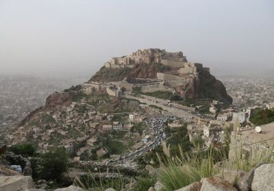 قلعة القاهرة "ملكية خاصة" لمليشيات الشرعية بتعز