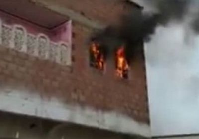 احتراق منزل في حيس جراء قصف حوثي