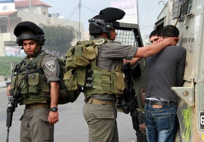 القوات الإسرائيلية تعتقل 3 شبان فلسطينيين