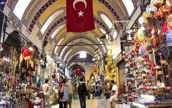 ثقة المستهلكين في تركيا تتراجع لأدنى مستوياتها.. 77.3 نقطة