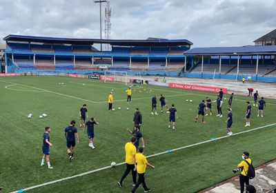 بيراميدز يختتم تدريباته في نيجيريا قبل مواجهة إنيمبا