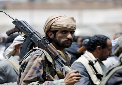 الشرق الأوسط: الحوثيون يهربون آلاف القطع الأثرية لإيران