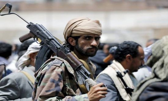 الشرق الأوسط: الحوثيون يهربون آلاف القطع الأثرية لإيران