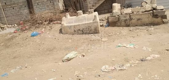 إهمال سلطات أبين يطال موتى مقبرة جعار القديمة