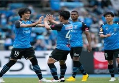 سانفريتشي هيروشيما يقلب تأخره لفوز ثمين على سيريزو بالدوري الياباني