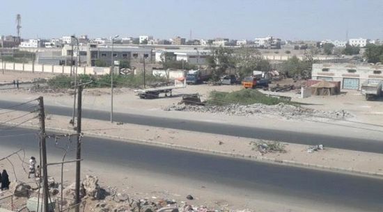 بقرار من شركة العلياني.. تبن في لحج بلا كهرباء