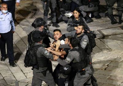  الشرطة الإسرائيلية تعتقل 4 مقدسيين بينهم أمين سر "فتح"