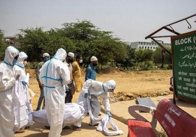 الهند.. كورونا حصد أرواح أكثر من 300 ألف شخص