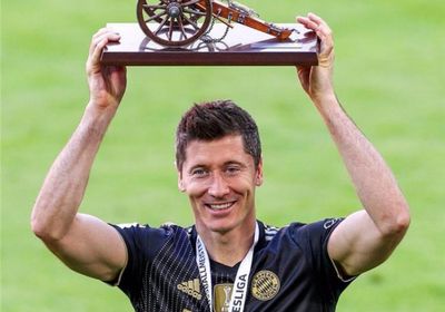 ليفاندوفسكي يحصد جائزة الحذاء الذهبي الأوروبي