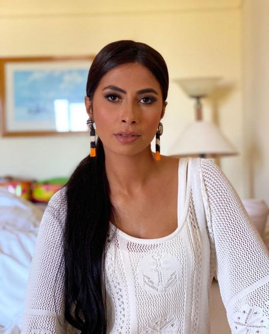 روبي تستمتع بإجازة الصيف في أحدث ظهور