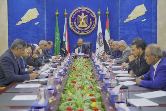 "رئاسة الانتقالي": إخلال الحكومة بمسؤولياتها يخرق اتفاق الرياض