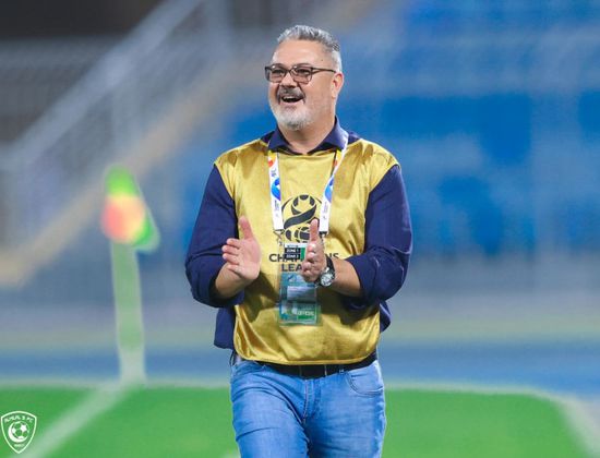 ميكالي: الهلال قادر على جمع الدوري بأبطال آسيا.. والنصر كسب لاعباً مميزاً