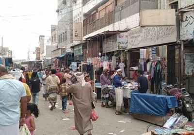 السلع الفاسدة تغزو أسواق أبين