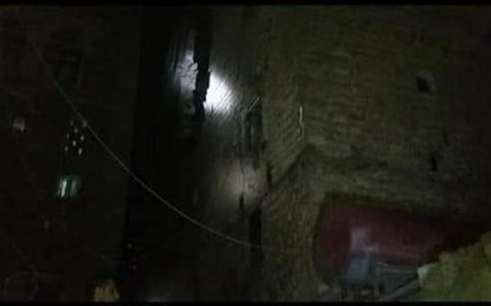 تشرد 4 أسر في انهيار منزل بجبلة