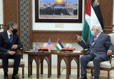  الرئيس الفلسطيني ووزير الخارجية الأمريكي يبحثان آخر المستجدات لتثبيت التهدئة