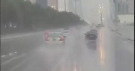 أمطار رعدية تشهدها السعودية اليوم الأربعاء