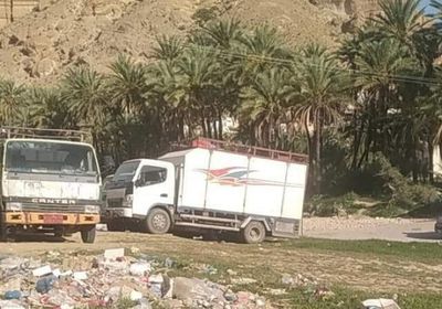 تكدس القمامة يُغضب سكان دوعن