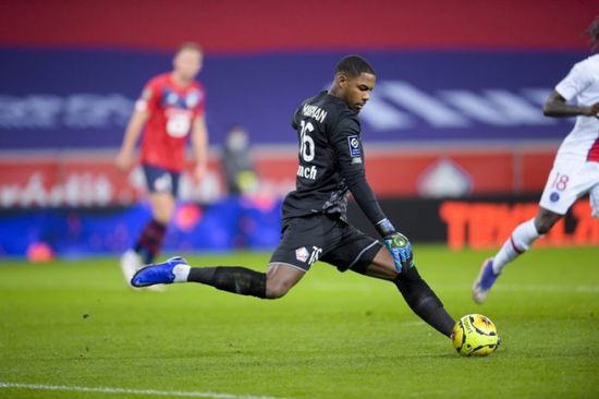 ميلان ينهي صفقة مانيان