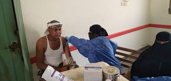 7 مواقع تواصل توزيع لقاح كورونا في خنفر