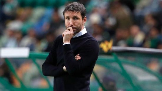 فان بوميل يقترب من تدريب فولفسبورج الألماني