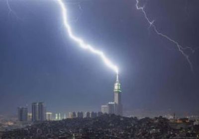 أمطار رعدية.. طقس اليوم الجمعة في السعودية
