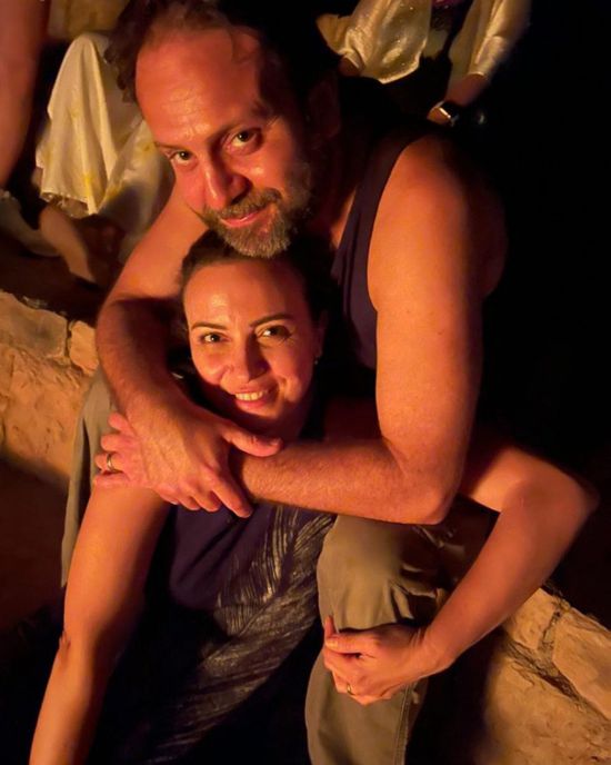 ريهام عبد الغفور بصحبة زوجها في أحدث ظهور