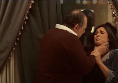 خالد الصاوي يكشف حقيقة ضربه لياسمين عبد العزيز في "اللي مالوش كبير"