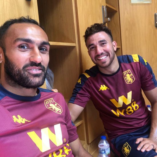 تريزيجيه يودع المحمدي بعد رحيله عن أستون فيلا