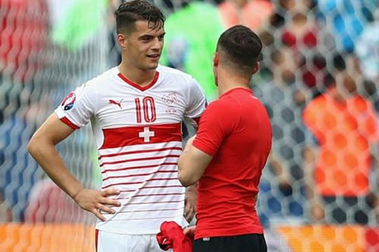 تشاكا: عدم تأهل سويسرا لنهائي اليورو سيكون فشلا