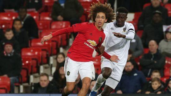 لاعب مانشستر يونايتد: تبعت قلبي.. واخترت تونس