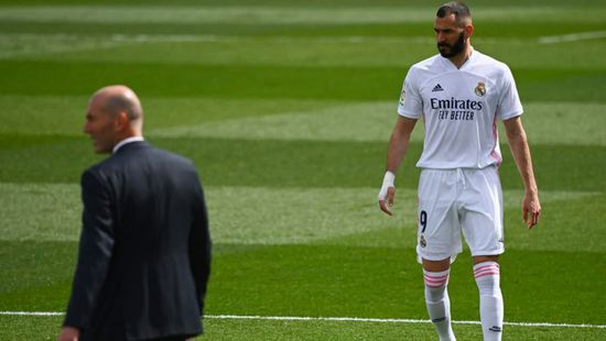 قرار زيدان يصيب بنزيمة بـ"خيبة أمل"